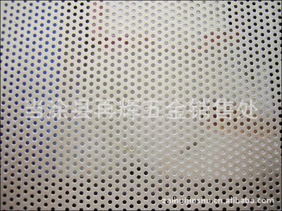 沖孔網(wǎng)產(chǎn)品介紹 張板重型沖孔網(wǎng)及其優(yōu)勢